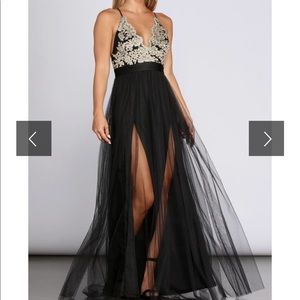 NWT Windsor Formal Dress